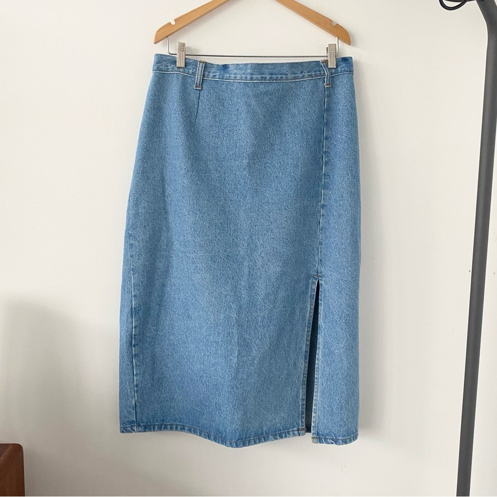 Vintage midi light wash denim skirt